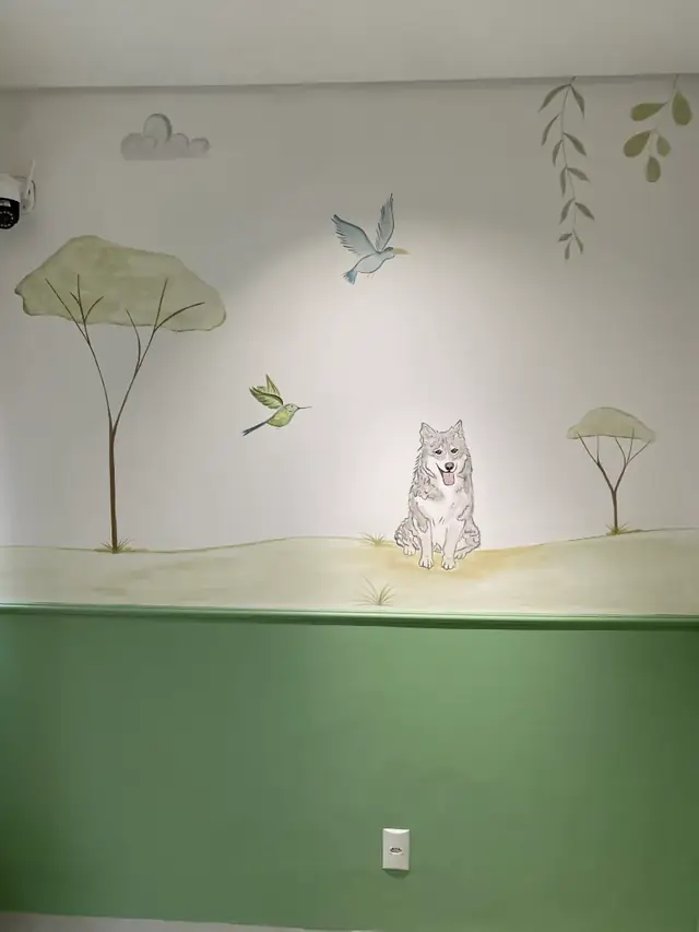 Mural personalizado cachorro husky passaros em Goiânia, pintura à mão por Art Laurenn